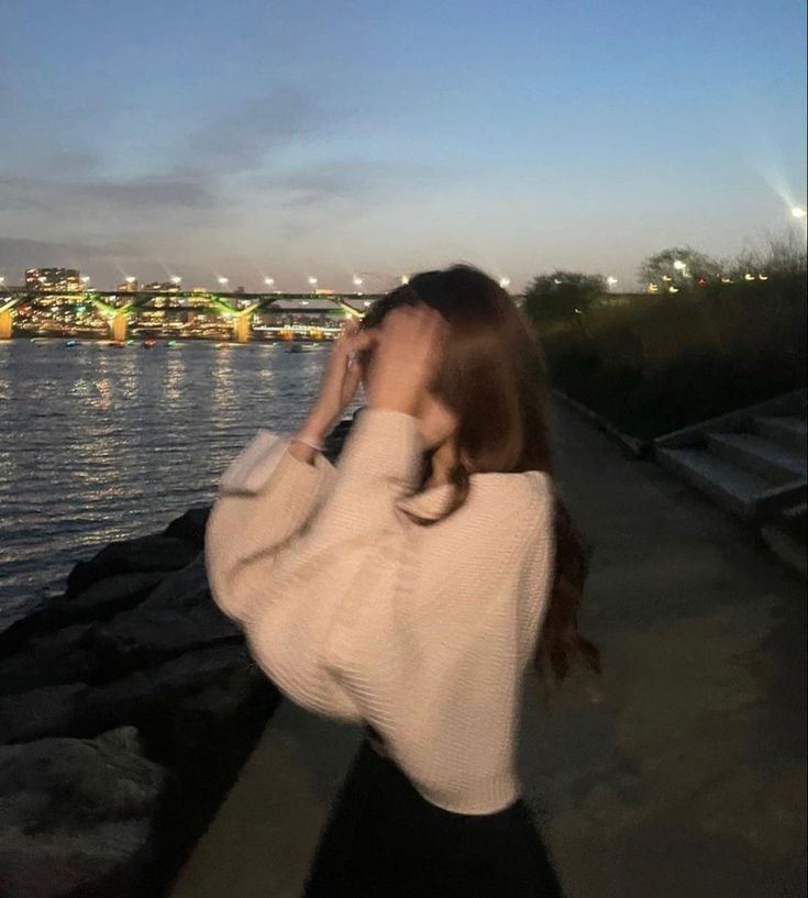 Alina S.
